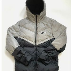 Nike Sportswear Down Fill Windrunner Black 3M Puffer Jacket Medium CZ1492-010